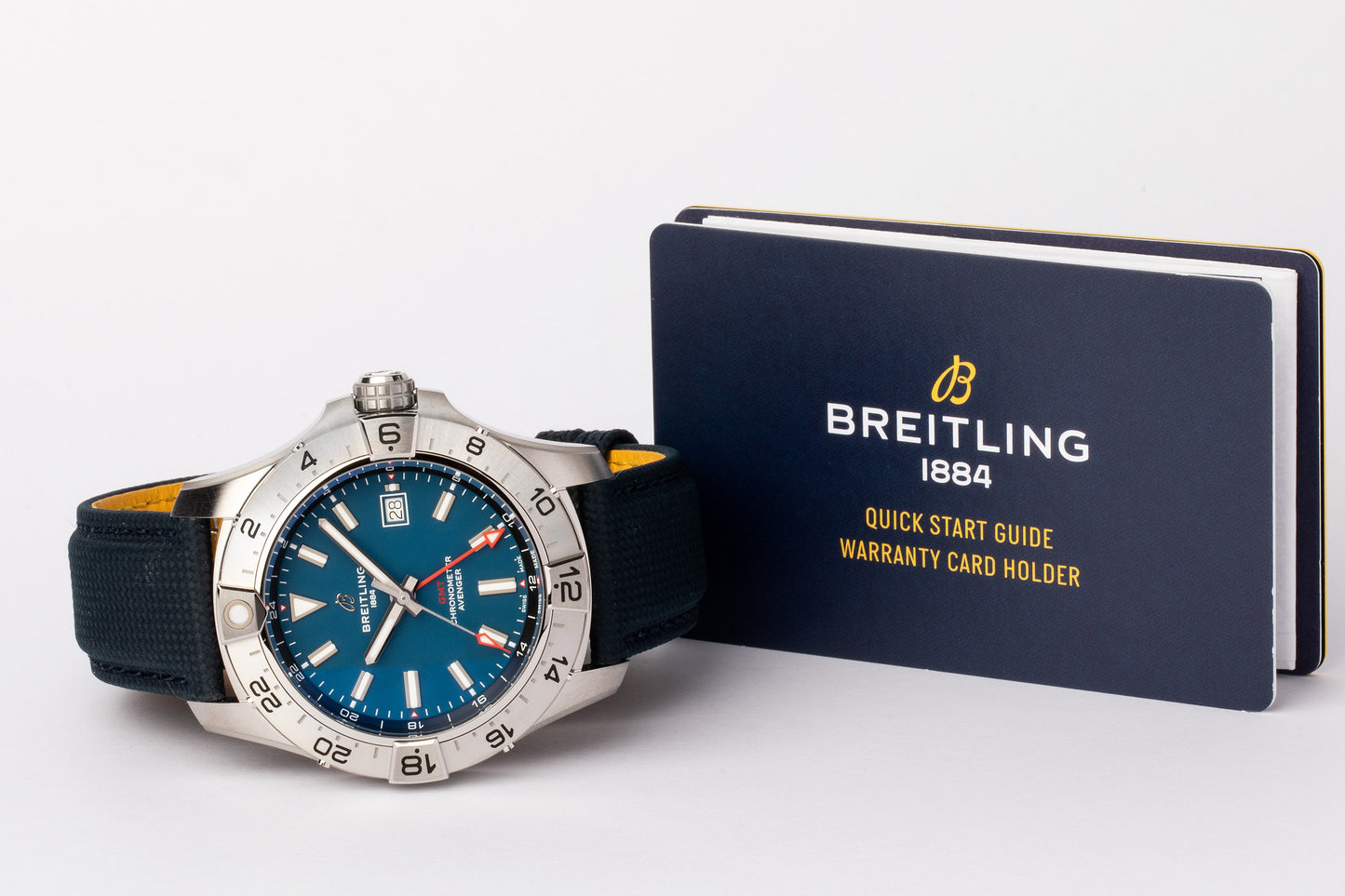 BREITLING AVENGER AUTOMATIC GMT 44