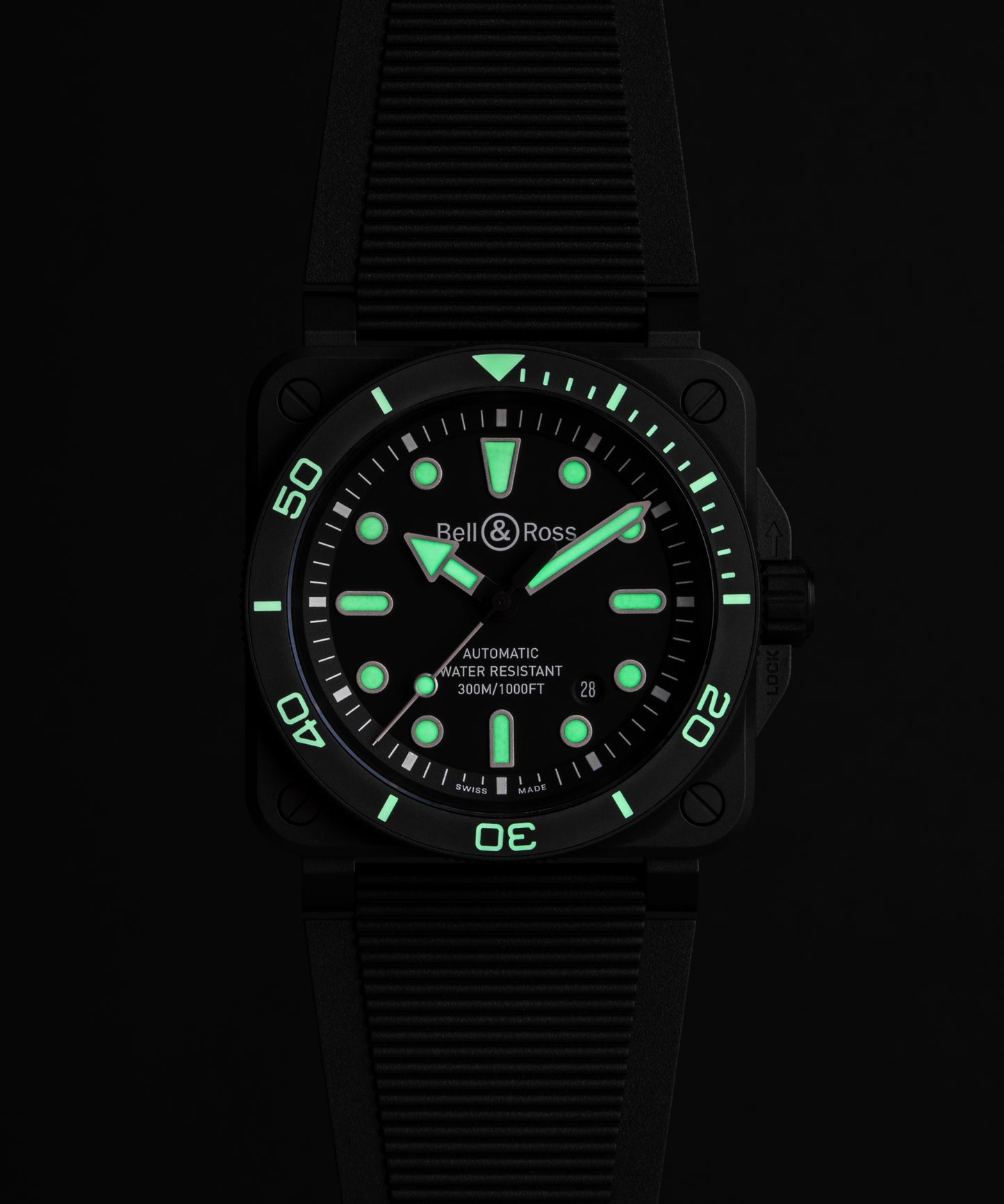 BR03_Diver_Black-Matte-Produit-Ecrin_Fermé-6.jpg