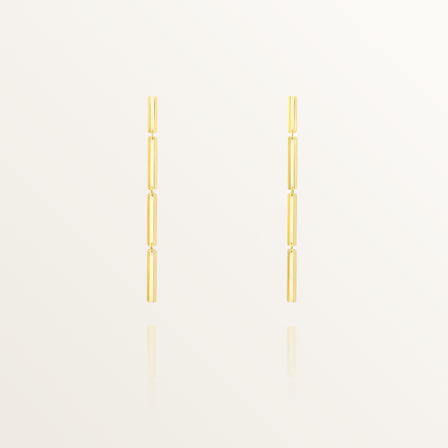 1500x1500_72dpi_EARR_MI_VI_004R_Edit.png