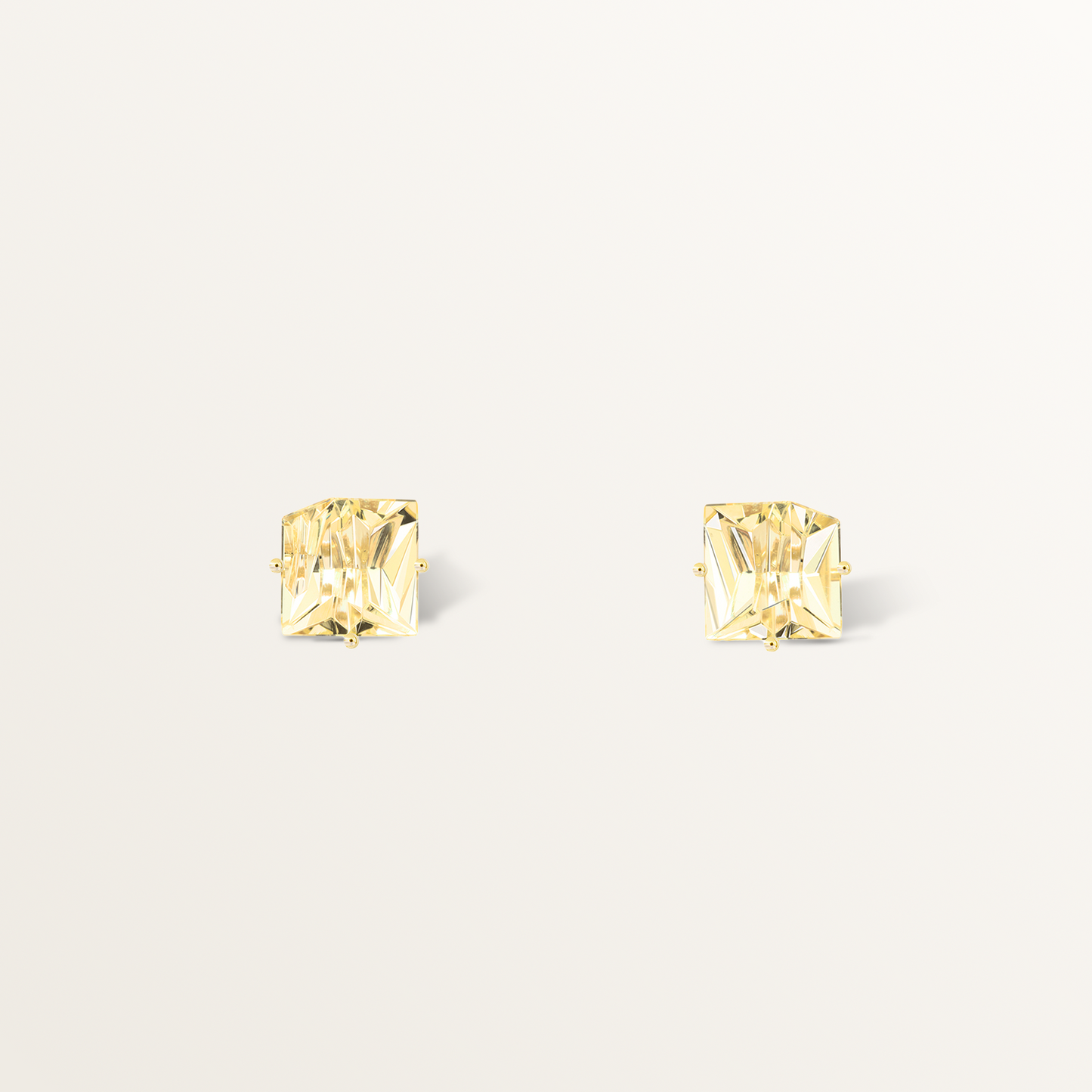 1500x1500_72dpi_EARR_MI_KL_0081_Edit.png