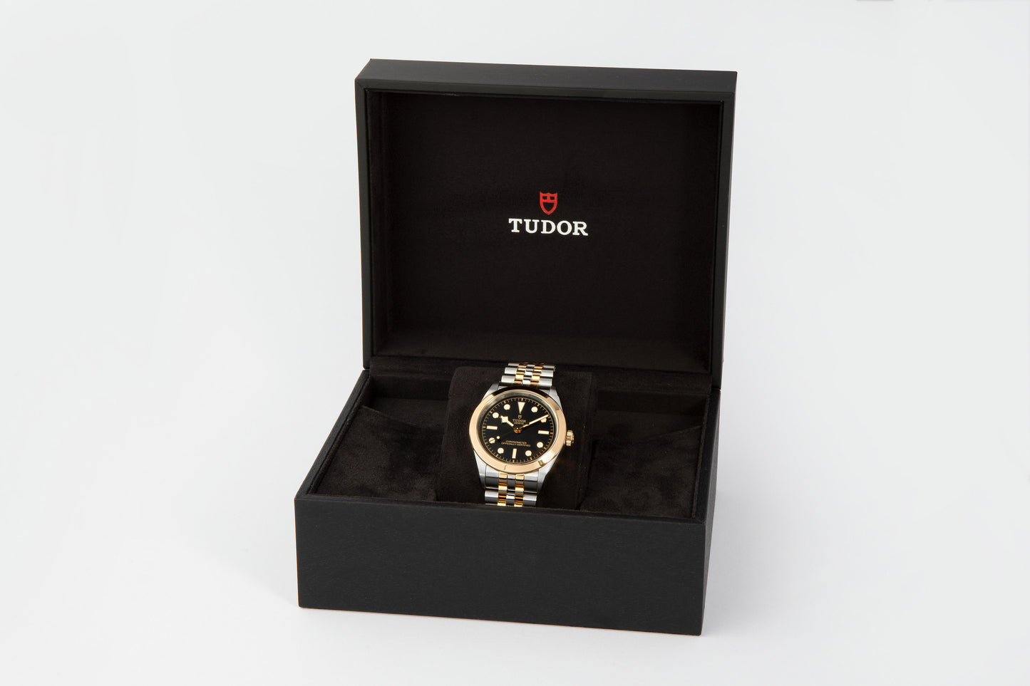 TUDOR BLACK 39 BAY S&G