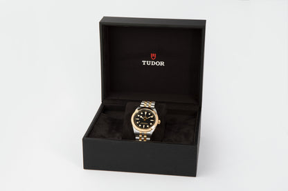 TUDOR BLACK 39 BAY S&G
