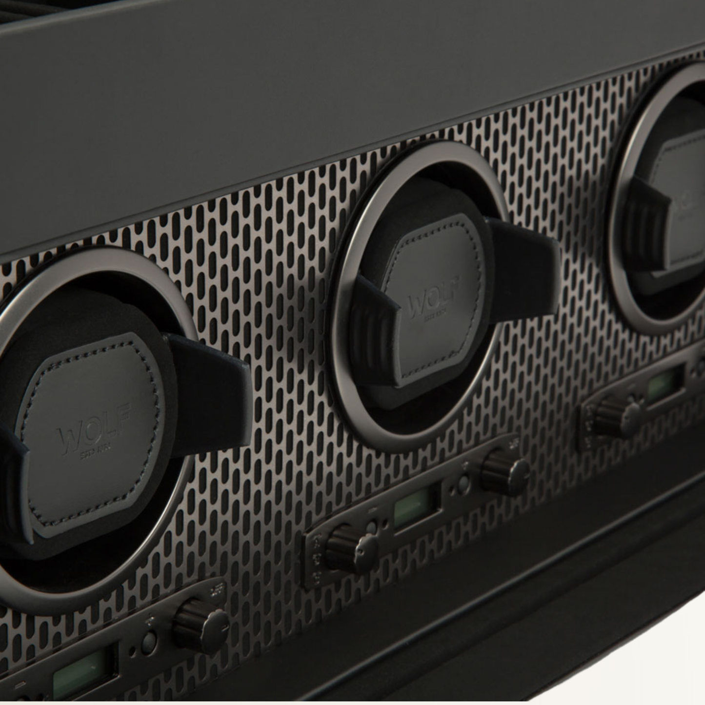 WOLF AXIS TRIPLE WATCH WINDER WITH STORAGE
