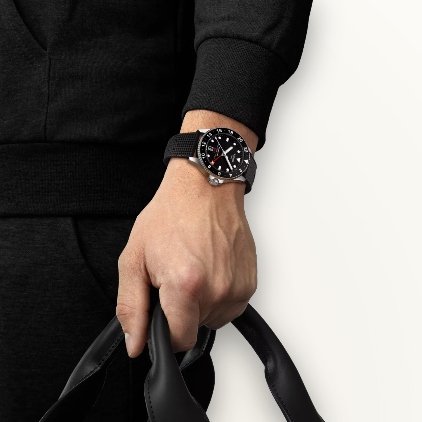 TISSOT SEASTAR 1000 GMT 40MM