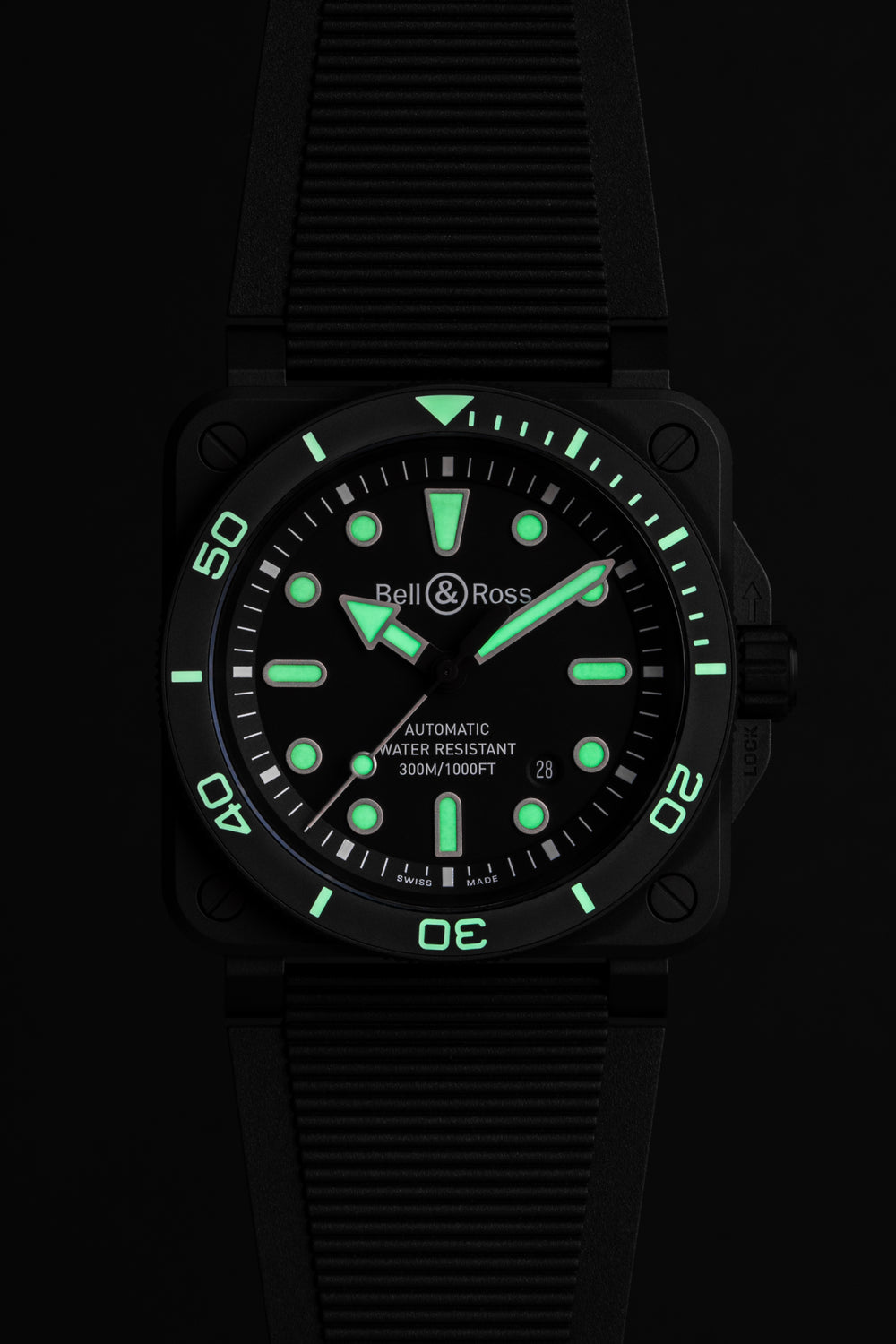 BR03_Diver_Black-Matte-Produit-Ecrin_Fermé-6.jpg
