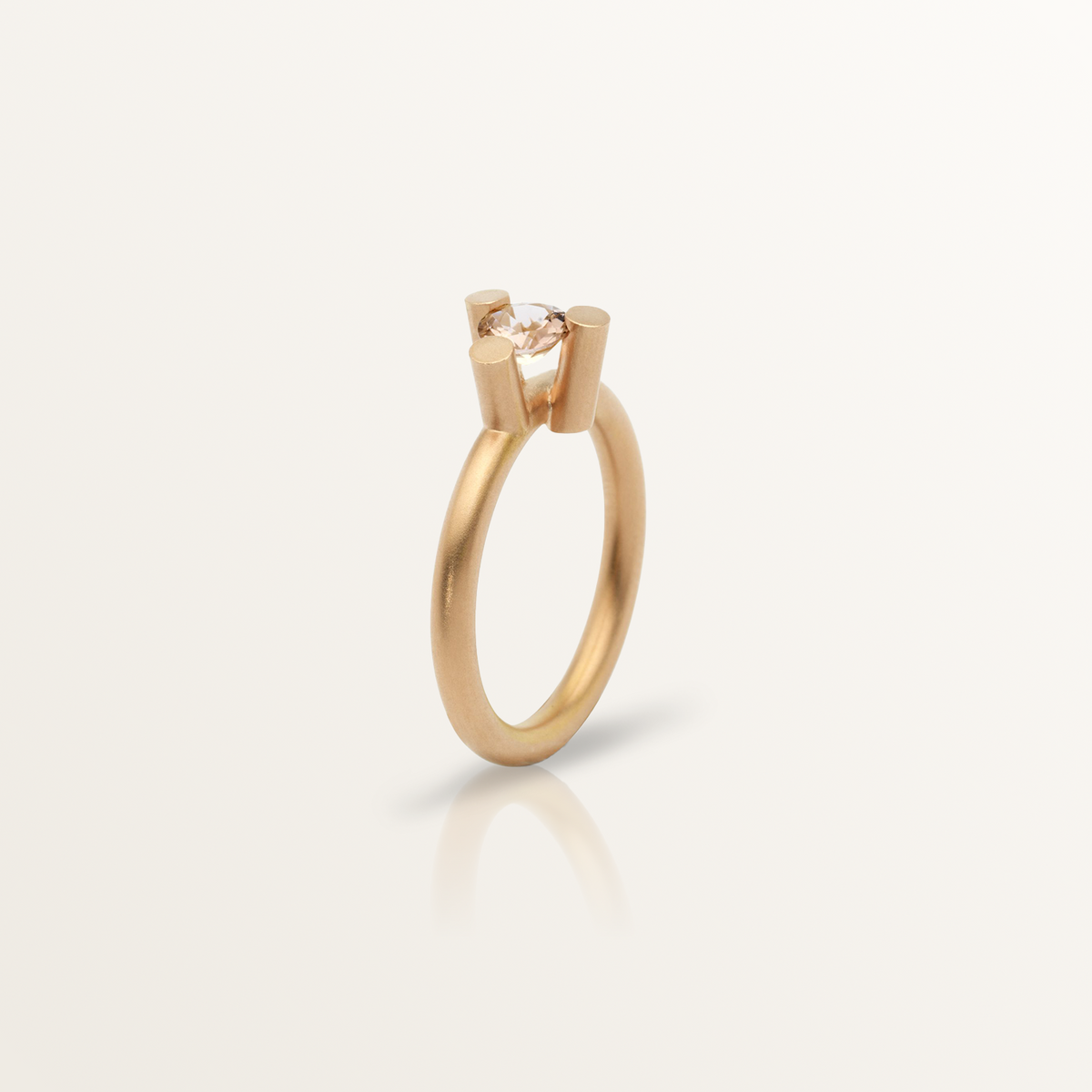 1500x1500_72dpi_RING_MI_TR_0002_Edit.png